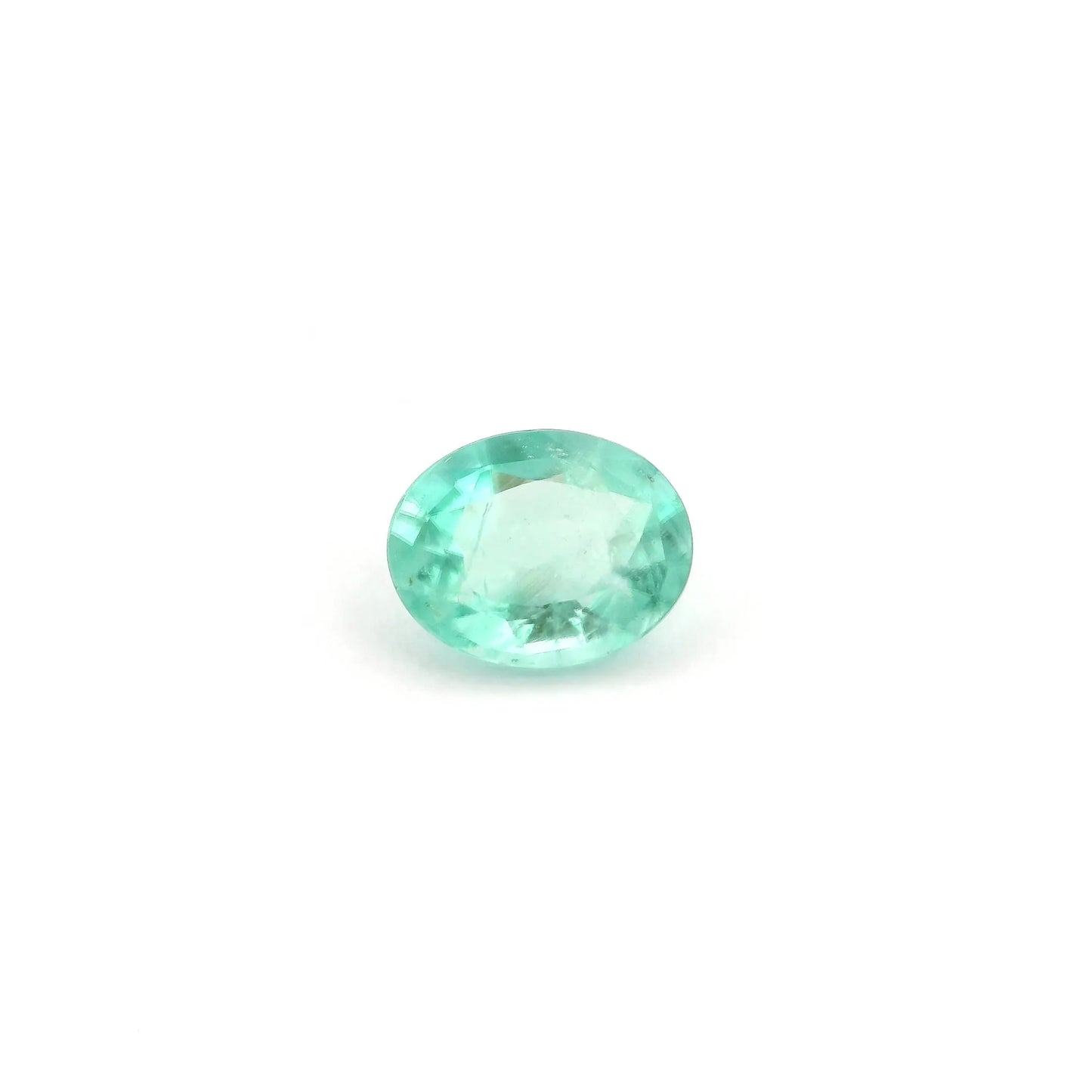 0.76ct Oval Natural Emerald (Colour Green, Clarity Slightly Included, Cut Faceted)